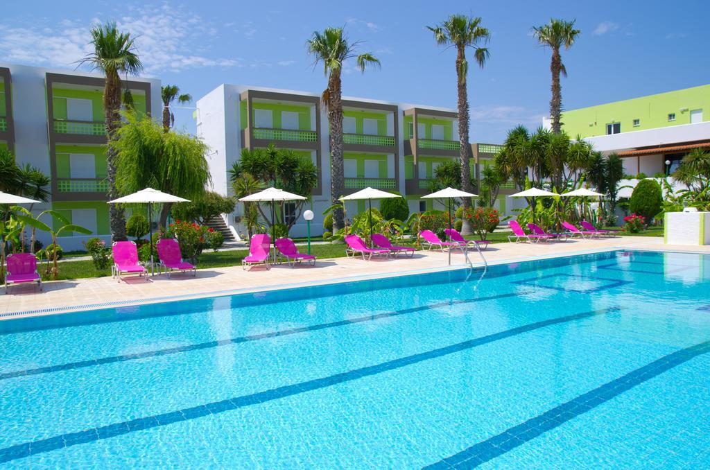 Giakalis Aparthotel Marmari  Exterior photo