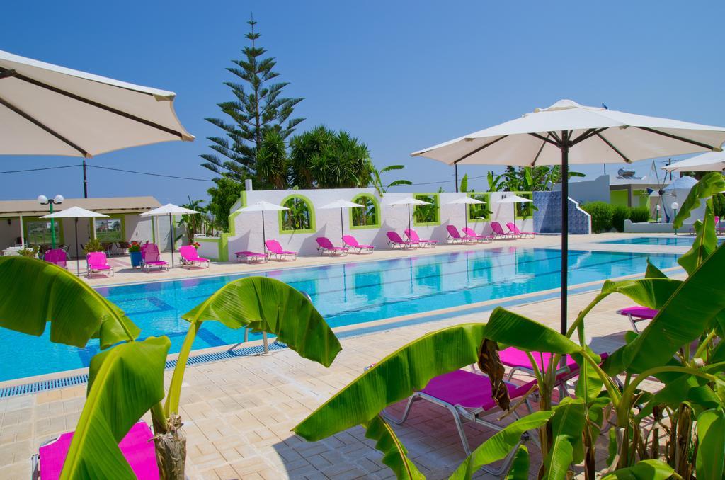 Giakalis Aparthotel Marmari  Exterior photo
