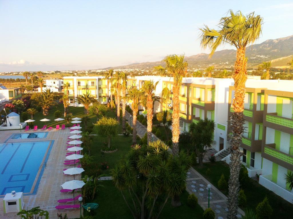 Giakalis Aparthotel Marmari  Exterior photo